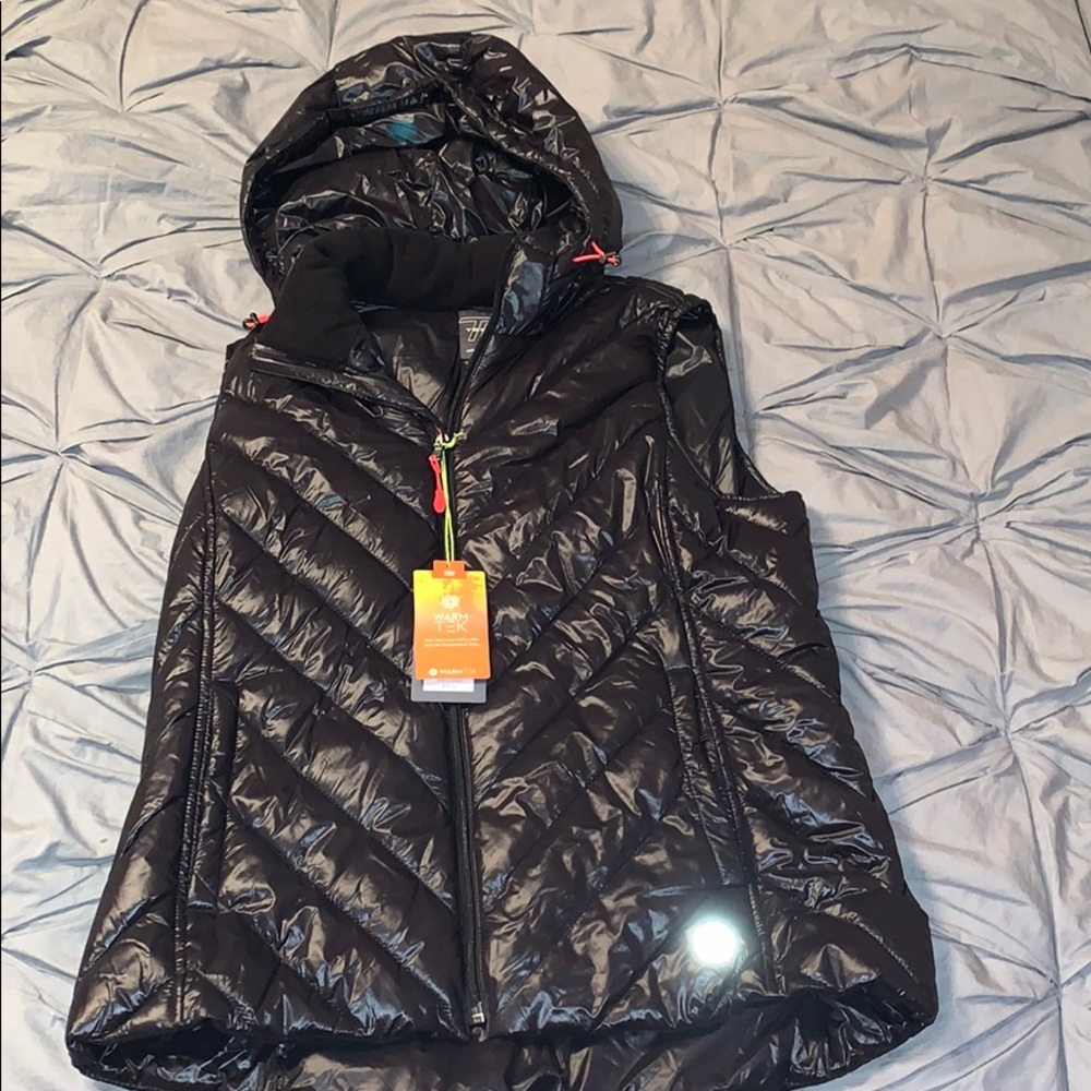 Black Puffer Sleeveless Jacket